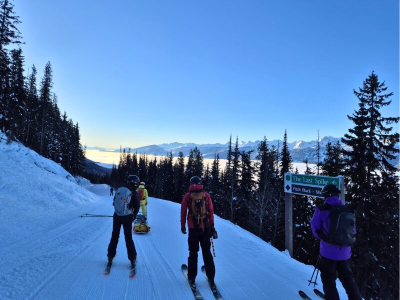 Mountain and Ski Guides